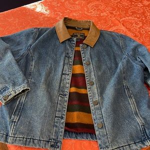 Woolrich Jean Jacket Size XL Womens Blanket Fleece Lined Denim Button Front